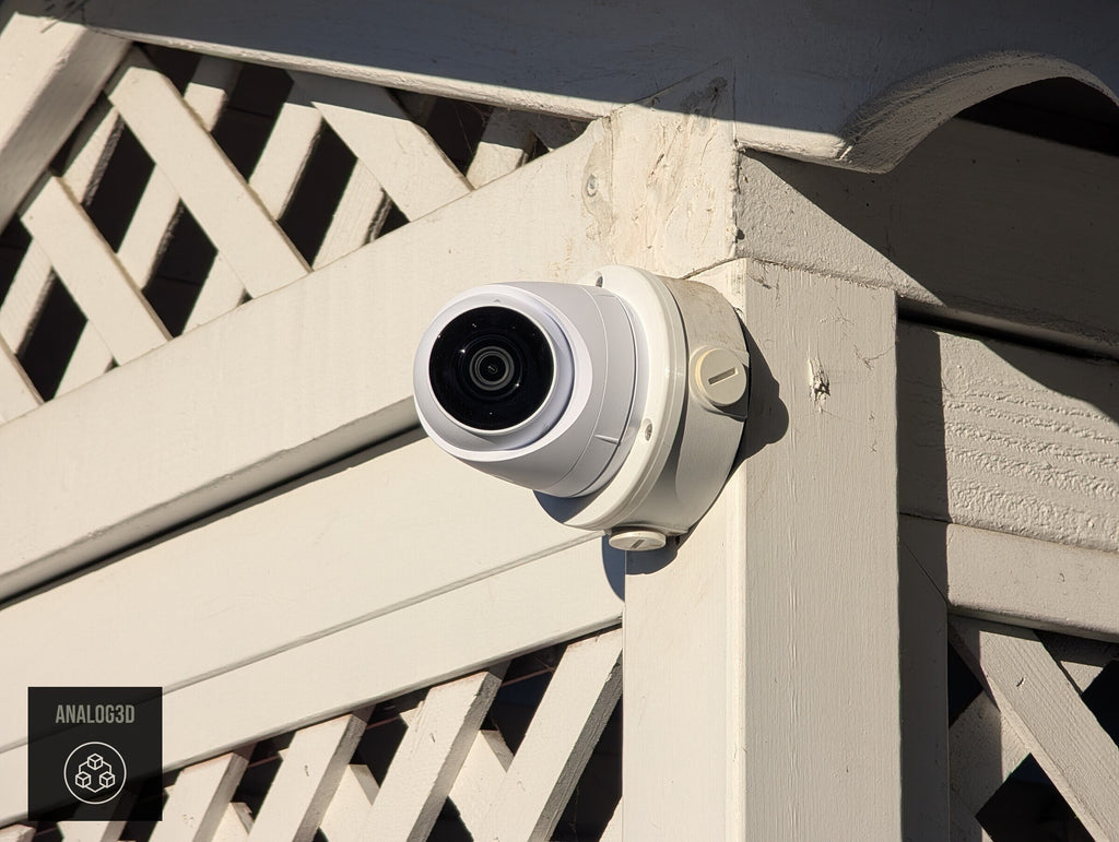 Ubiquiti UVC-G5-Turret-Ultra installed on a Dahua PFA136 box, sunlit (customer install photo)