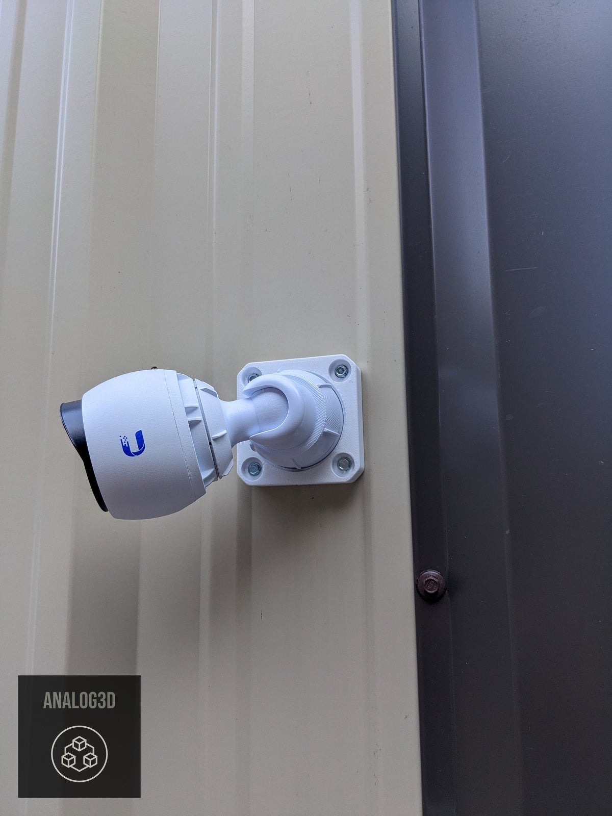 UVC-Bullet Heavy Duty Wall Mount