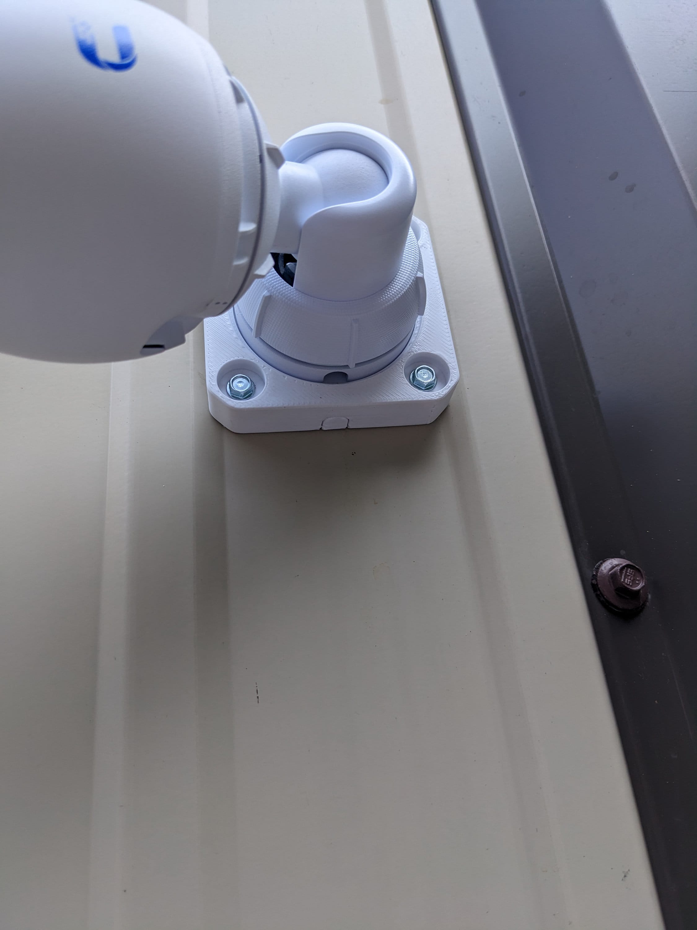 UVC-Bullet Heavy Duty Wall Mount